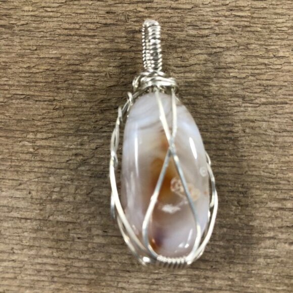 Banded Natural Quartz Chunk Necklace Pendant - Picture 4 of 6